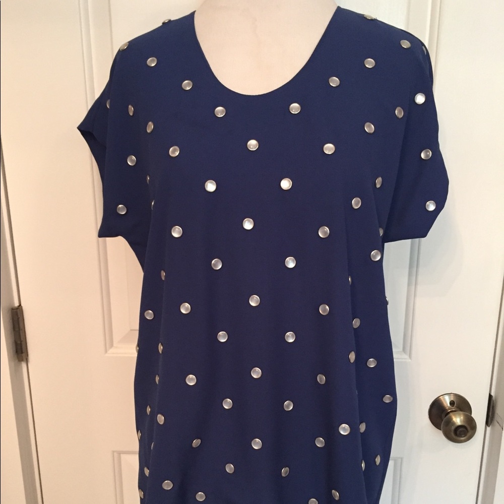 DIANE VON FURSTENBERG NEW DVF BLOUSE BLUE MOON PEARL SNAP Size SMALL NWT
